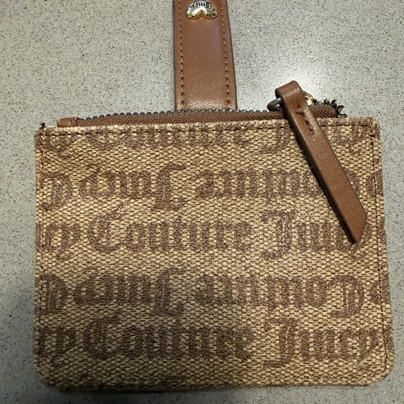 JUICY COUTURE GOTHIC BROWN LOGO CARD CASE EUC never used - Picture 4 of 9